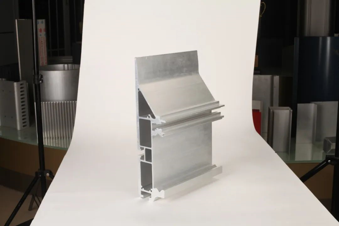 工業(yè)鋁型材可根據(jù)哪些方面進(jìn)行選型？中亞鋁業(yè)告訴你！(圖3)